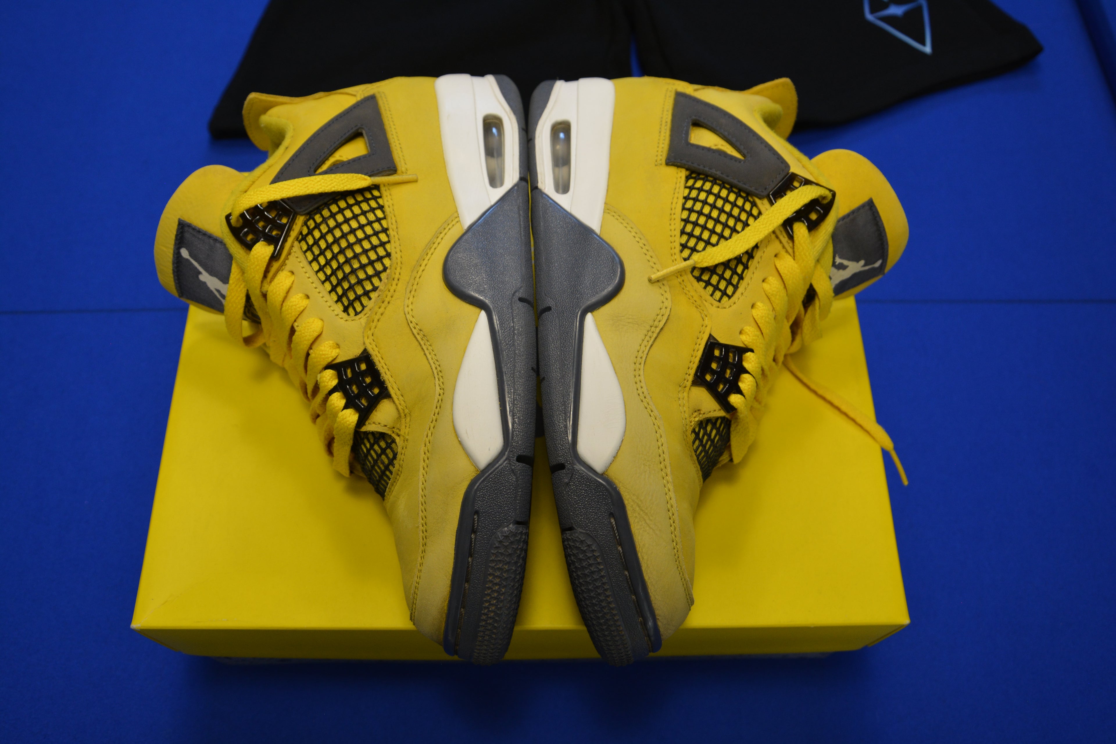 Jordan 4 Lightning - Taille 41